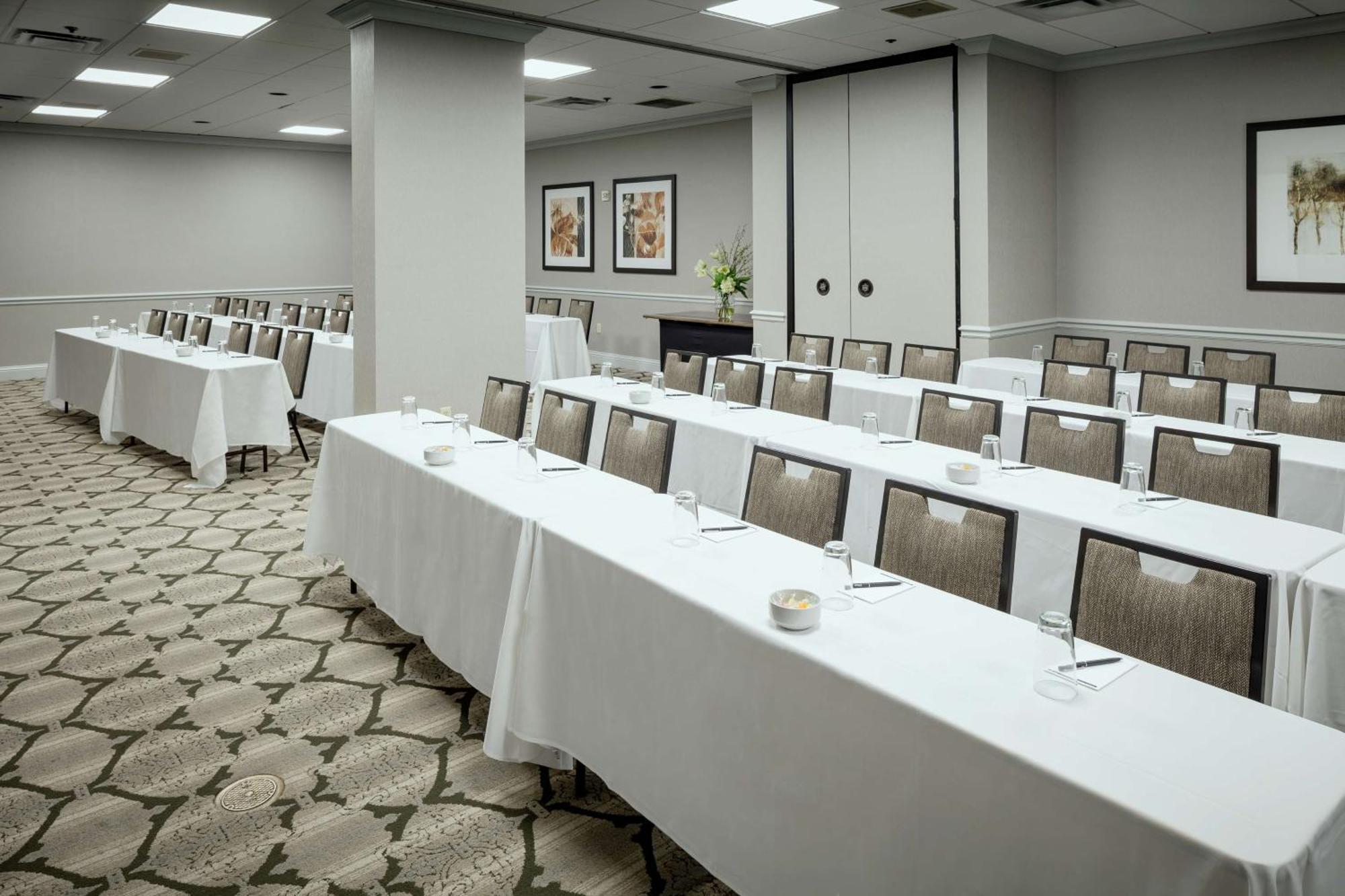 Hilton Brentwood
