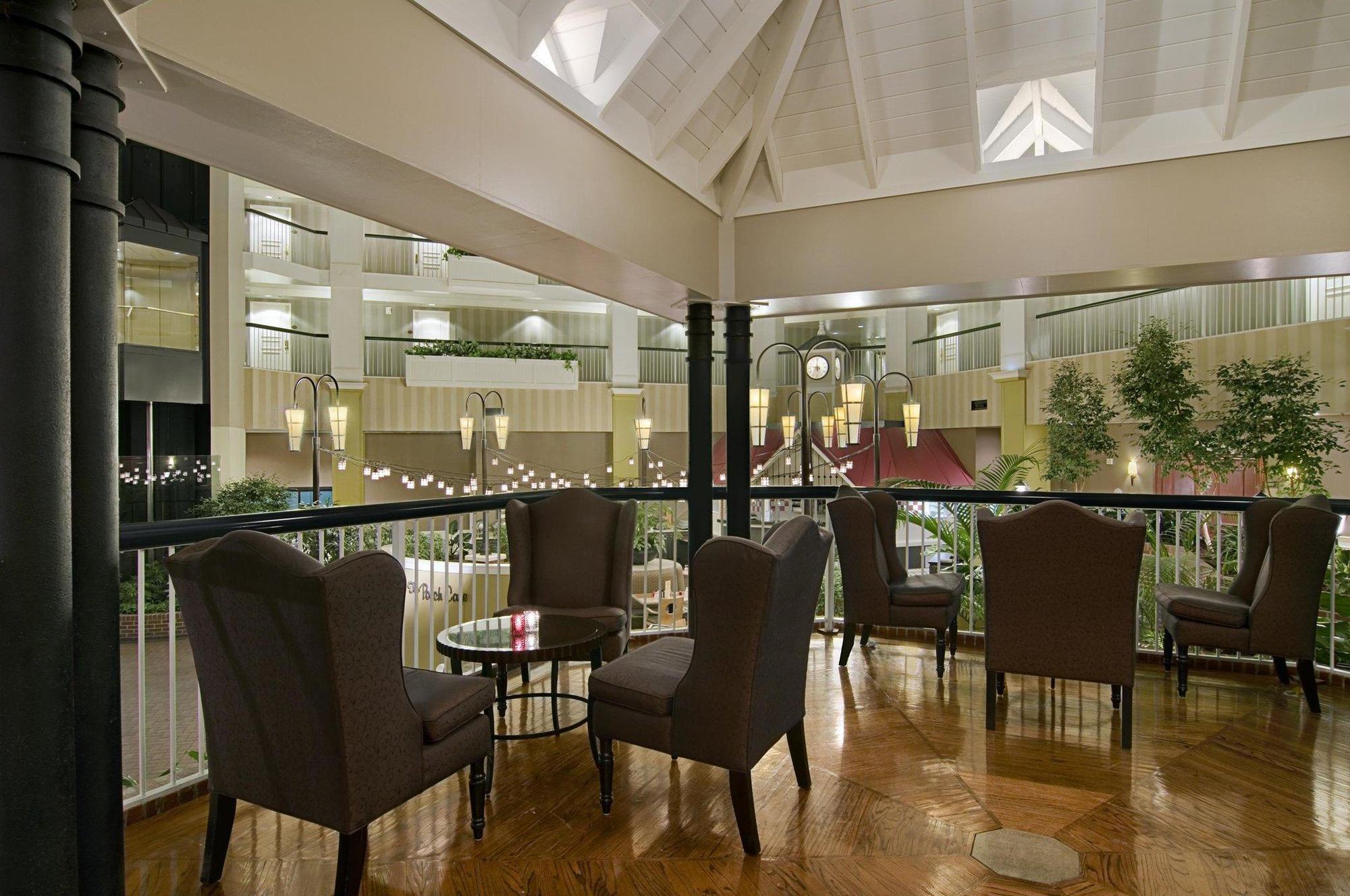 Hilton Brentwood
