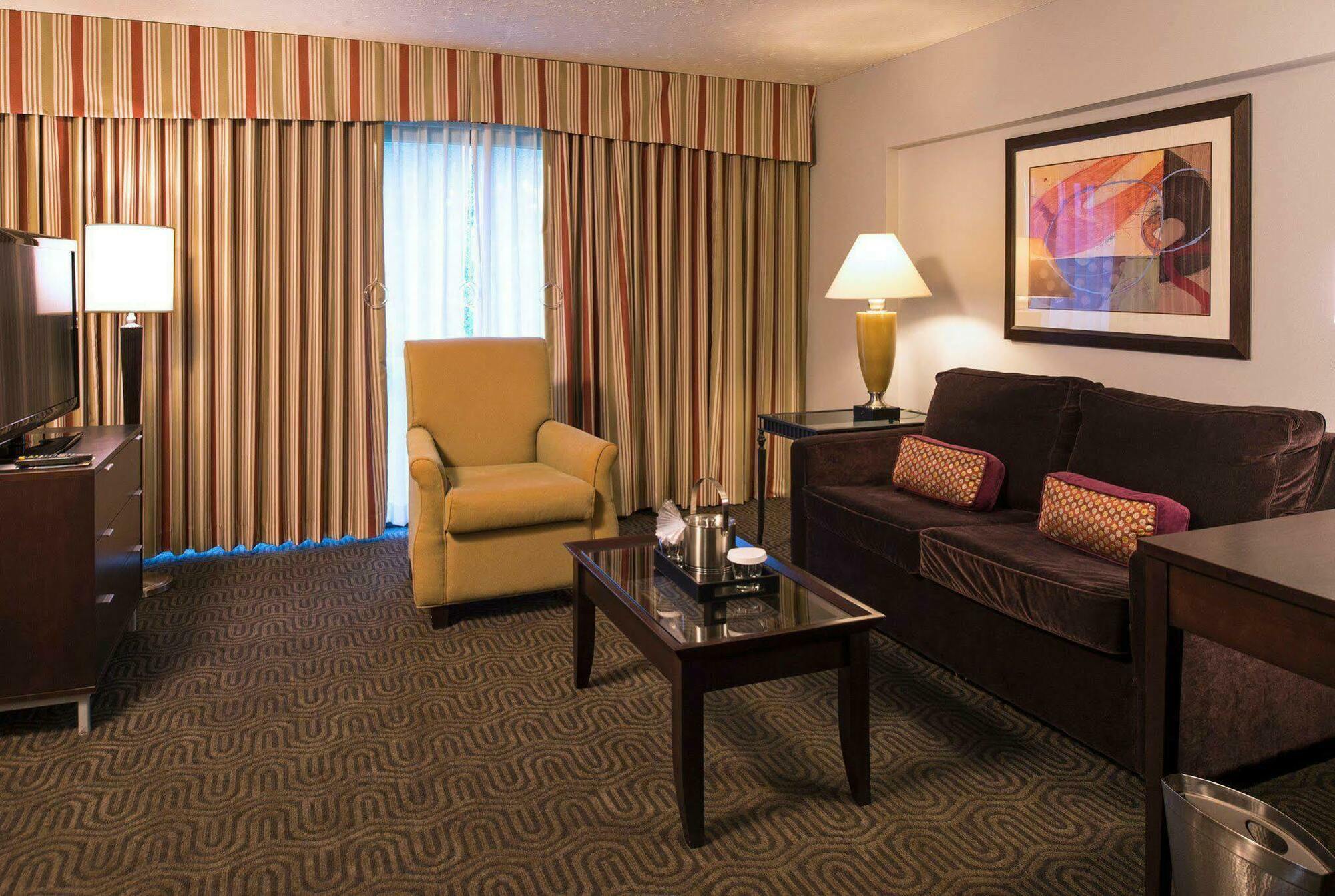 Hilton 4*