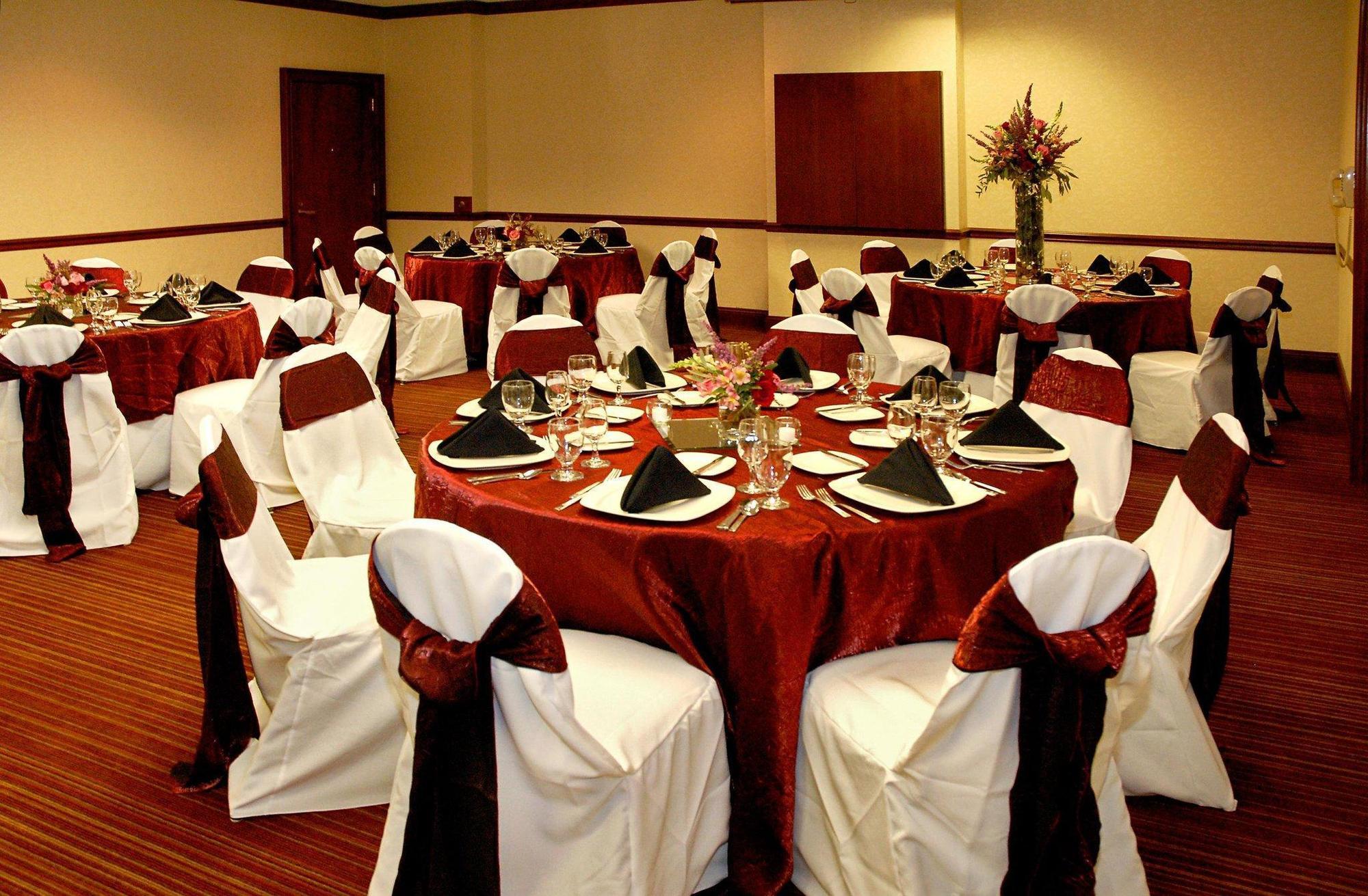 Hotel Hilton Brentwood