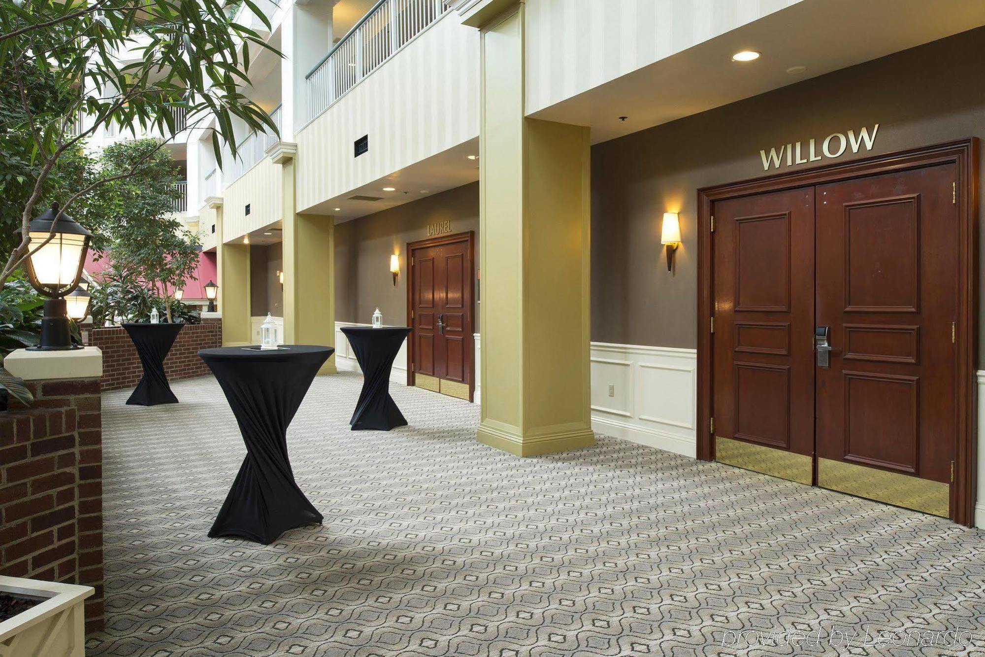 Hilton Hotel 4*